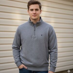 IZOD gray long-sleeved sweatshirt, front quarter zipper, stand-up collar, Med